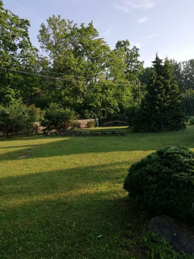 Vila Jaunzemji Dzeņi Exteriér fotografie